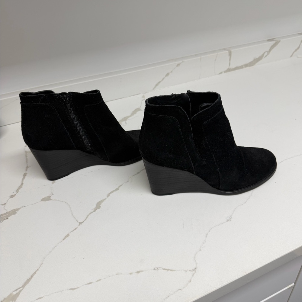 Lucky Brand Women's Black Wedge Ankle Boots